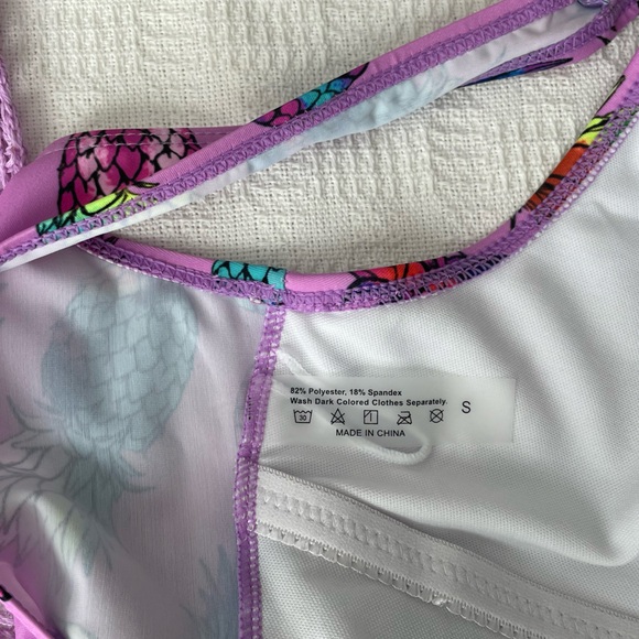 Swimsuit and cover up - Picture 11 of 14